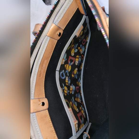 Dooney & Bourke Vintage Retired Print Black Bumble Bee Purse - Picture 8 of 16